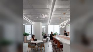 Malla metálica arquitectónica personalizada para gabinetes e interiores