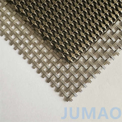 Mallas arquitectónicas de bronce con tejido en colores vibrantes