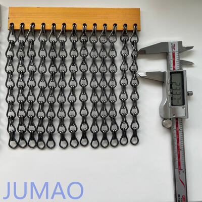 Acabados de latón Cortinas de eslabones de cadena de metal Solución perfecta para puertas, ventanas y separadores de ambientes en diversos entornos